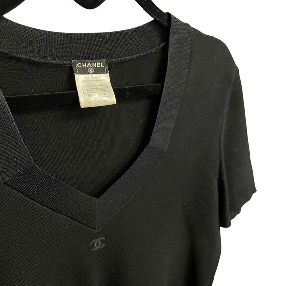 Vintage Chanel Wool Blend Knit V Neck Logo Top Black Womens 46 / US 14 AS IS - Picture 2 of 12